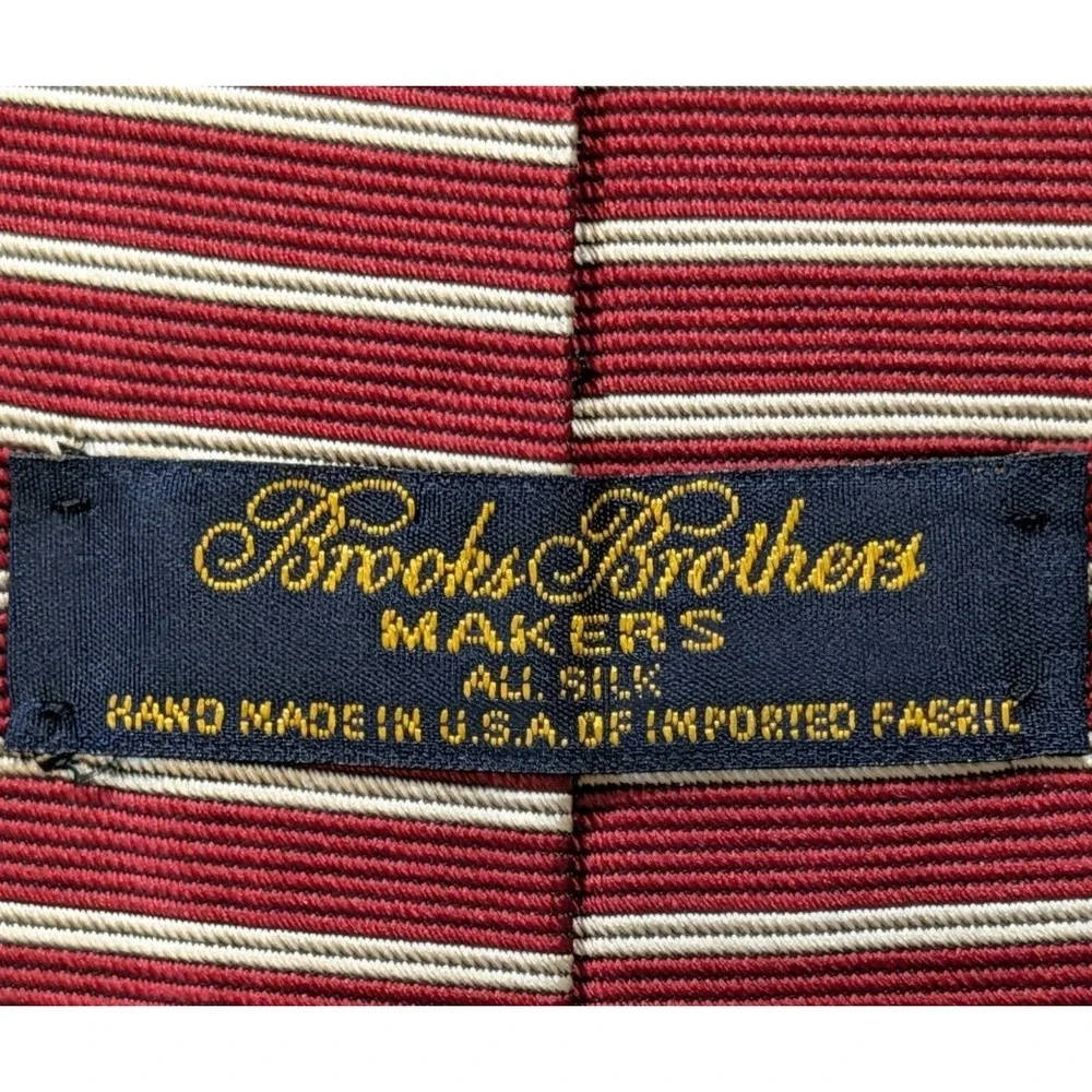 Brooks Brothers Makers Vintage Silk Necktie Burgundy Off White Fine Stripe USA